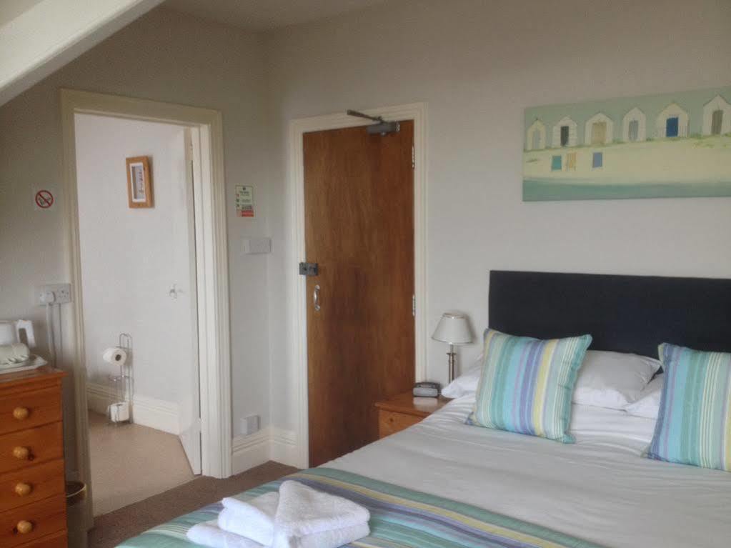 Bay Lodge Guest House WTA WTA Eastbourne Exterior foto